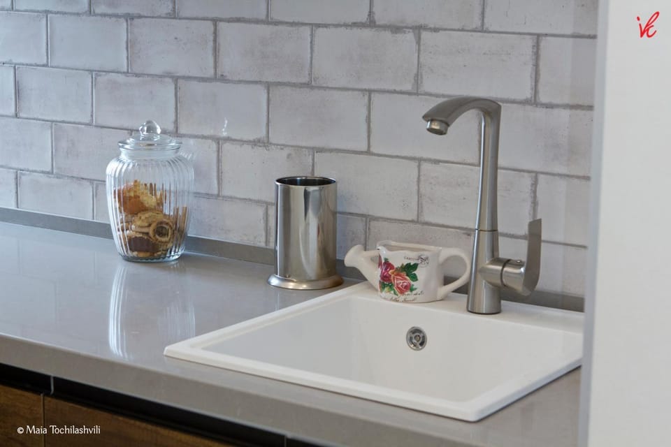 Coffee/tea facilities, Kitchen or kitchenette