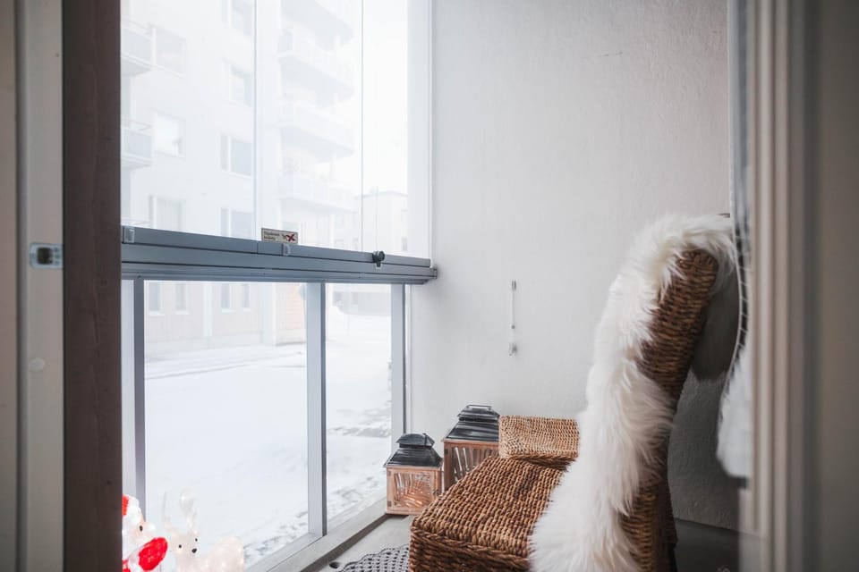 Balcony/Terrace, Seating area, Quiet street view