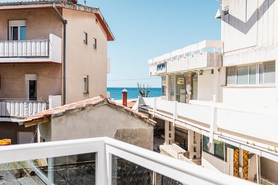 Property building, Day, Natural landscape, View (from property/room), Sea view