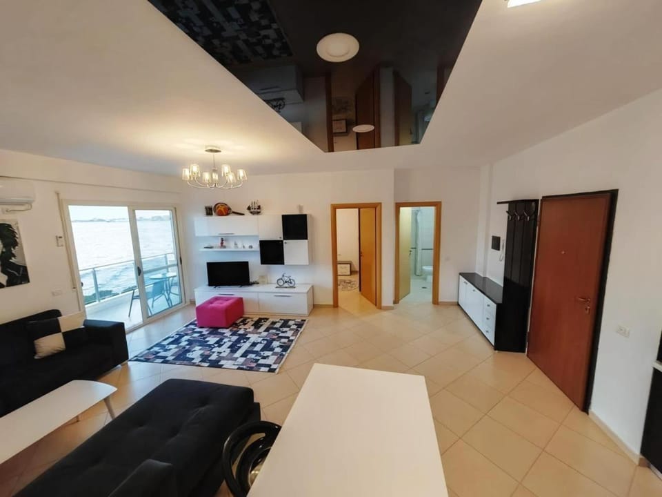 ASTA Apartments Free Private Parking Apartment in Vlorë