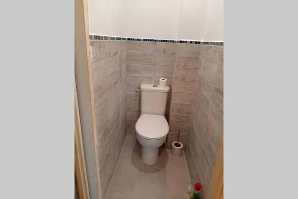 16Bis 1ch, 2-4pers, jardin Les Gîtes Bigoudens Apartment in Finistere