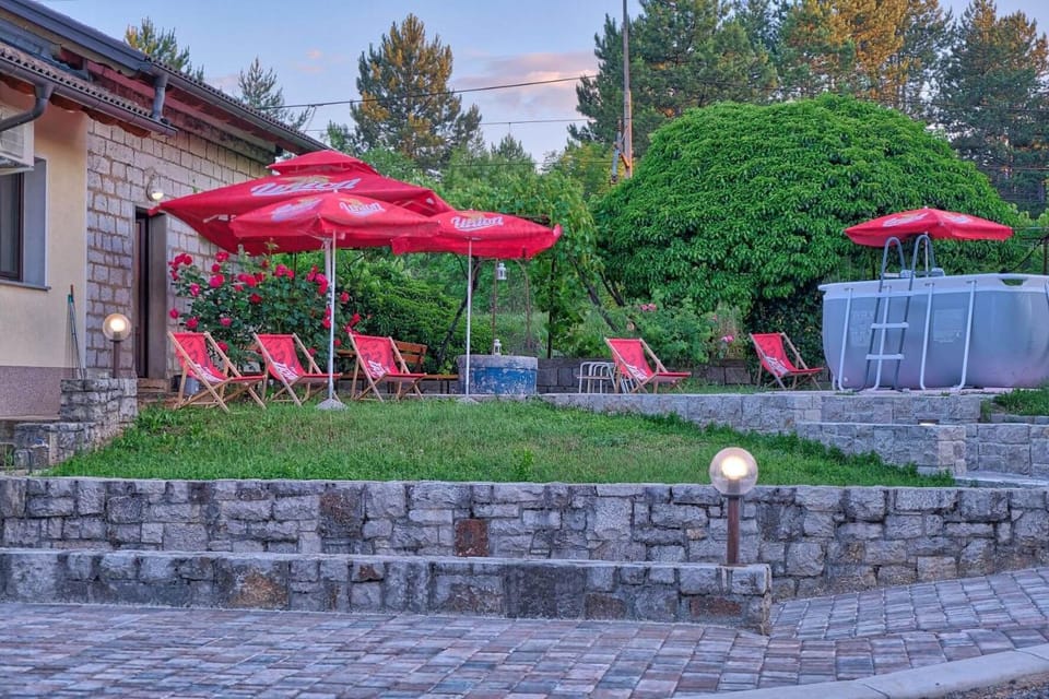 Property building, Garden