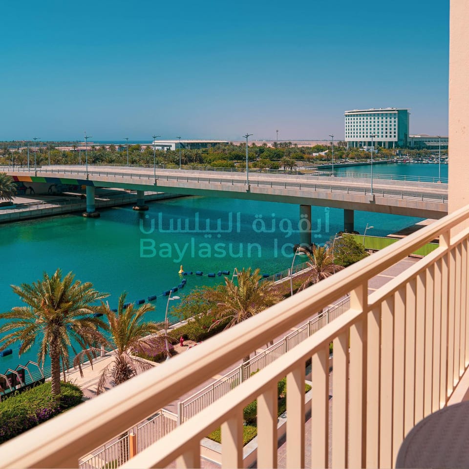 Balcony/Terrace, Lake view