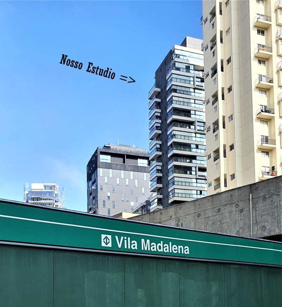 STUDIO VILA MADALENA 31M2 METRÔ WiFi 300MG SMART TV PISCINA CLIMATIZADA Apartment in Sao Paulo City
