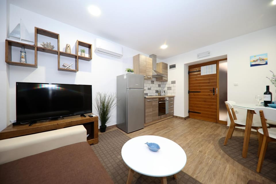 Apartmani Dvor Betina Apartment in Murter