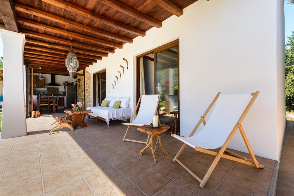 Patio, Seating area