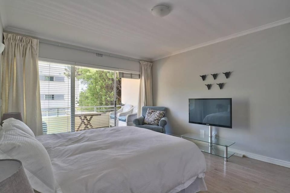 Clifton 1st Beach Studio Apartment in Cape Town