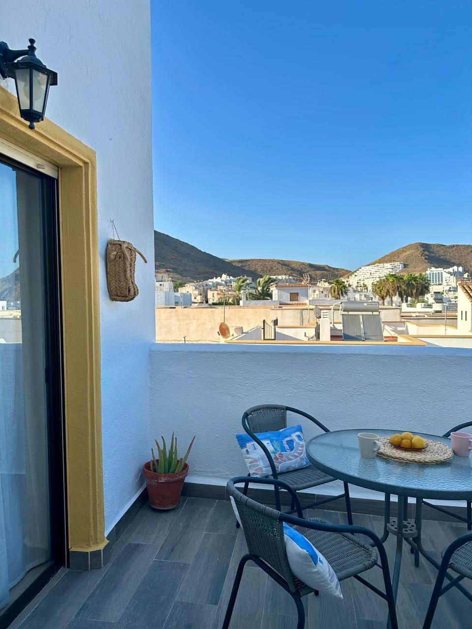 Ático con encanto en Cabo de Gata. A 100m de la playa. Apartment in Andalusia