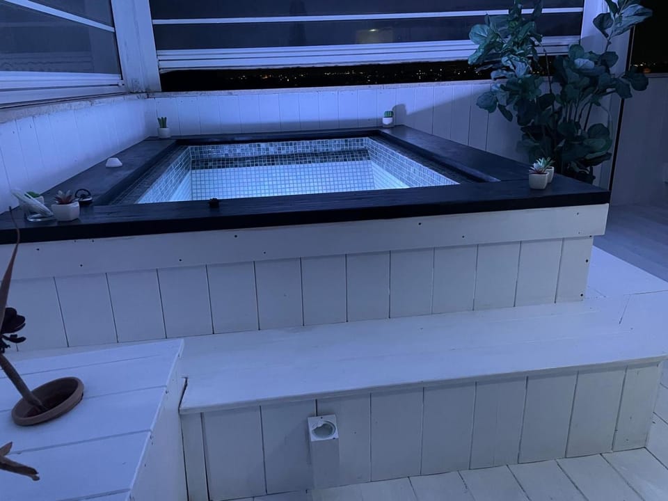 SuiteFrattini Private Spa Rooftop Apartment in Rome