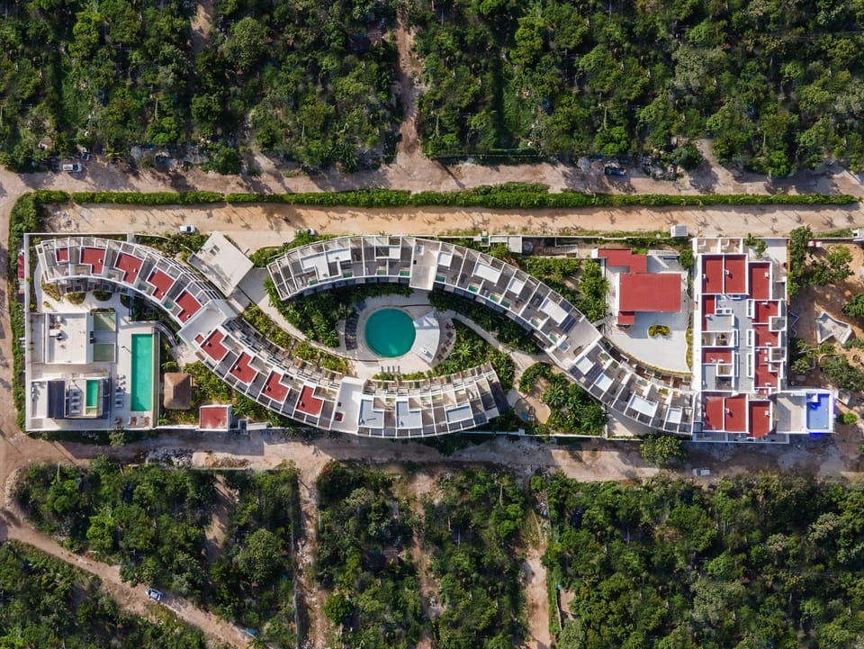 Property building, Day, Bird's eye view