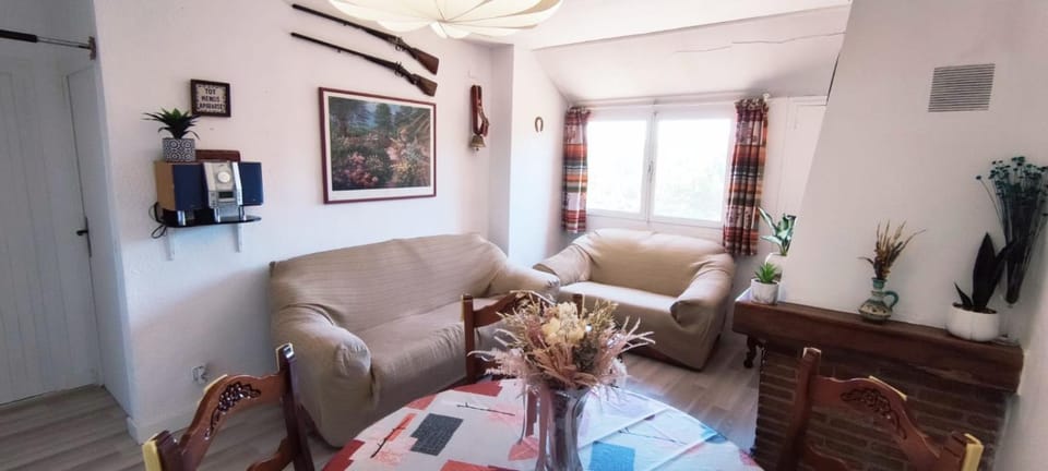 APARTAMENTO SOLANO - VIRGEN DE LA VEGA - ALCALÁ IDEAL MONTAñA Y RELAX Apartment in Valencian Community