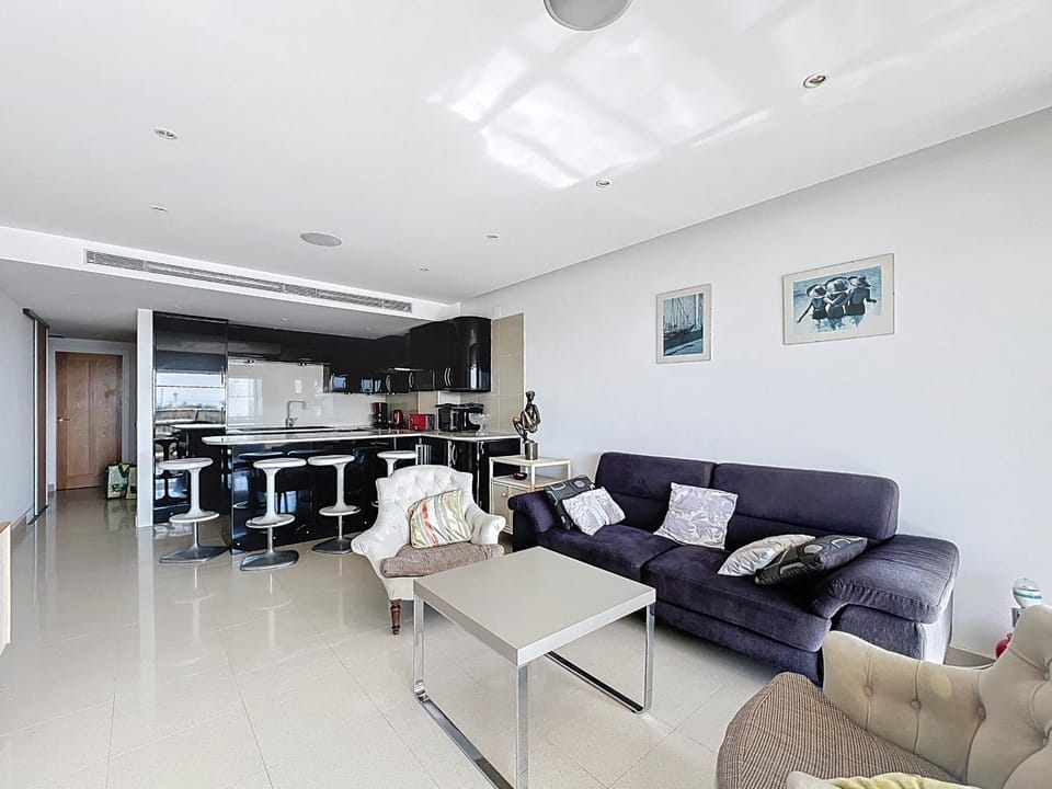 Communal lounge/ TV room, Living room