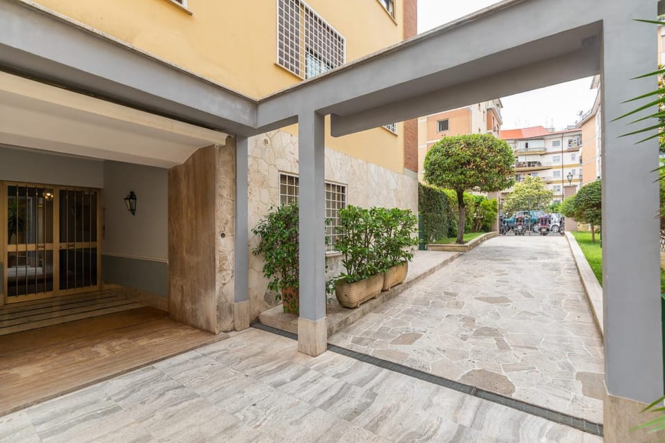 Property building, Day