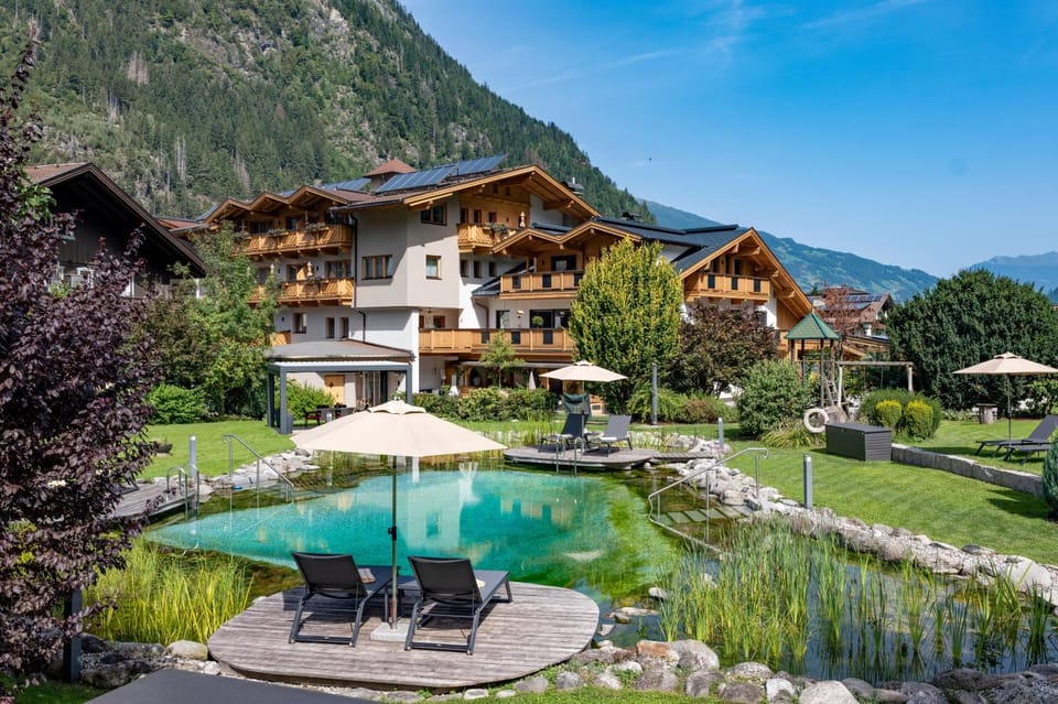 Property building, Swimming pool