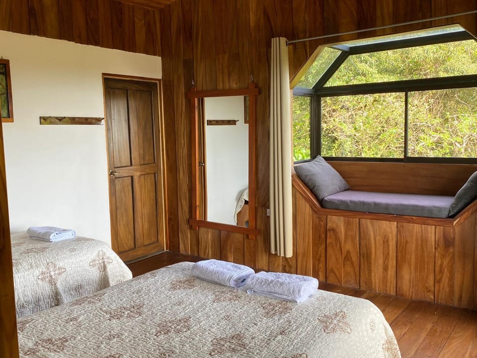 Cabinas Capulin & Farm Cabin in Monteverde