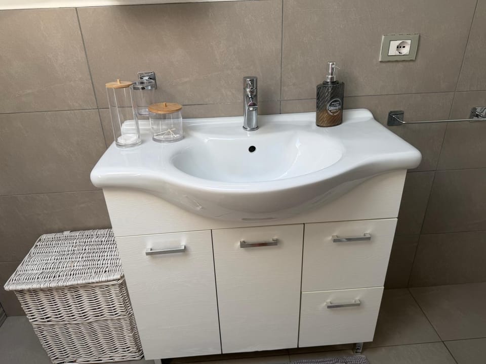 EDO'S HOME Bed and Breakfast in Lombardy