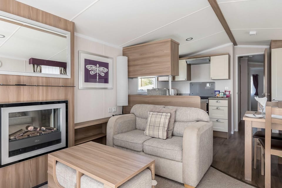 Hotel du Van - Rockley Park Caravan, Activities On-site House in Poole