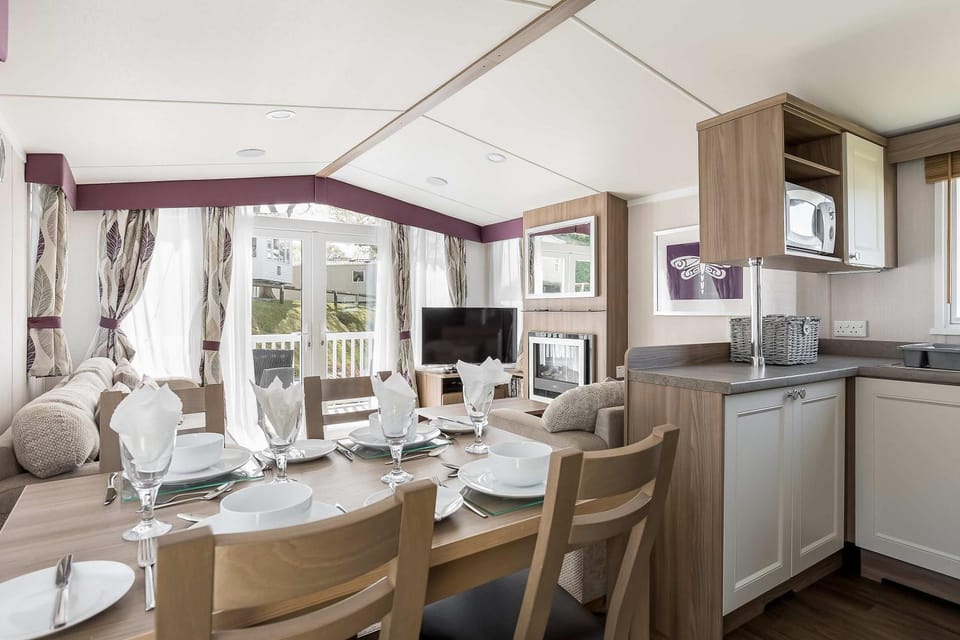 Hotel du Van - Rockley Park Caravan, Activities On-site House in Poole