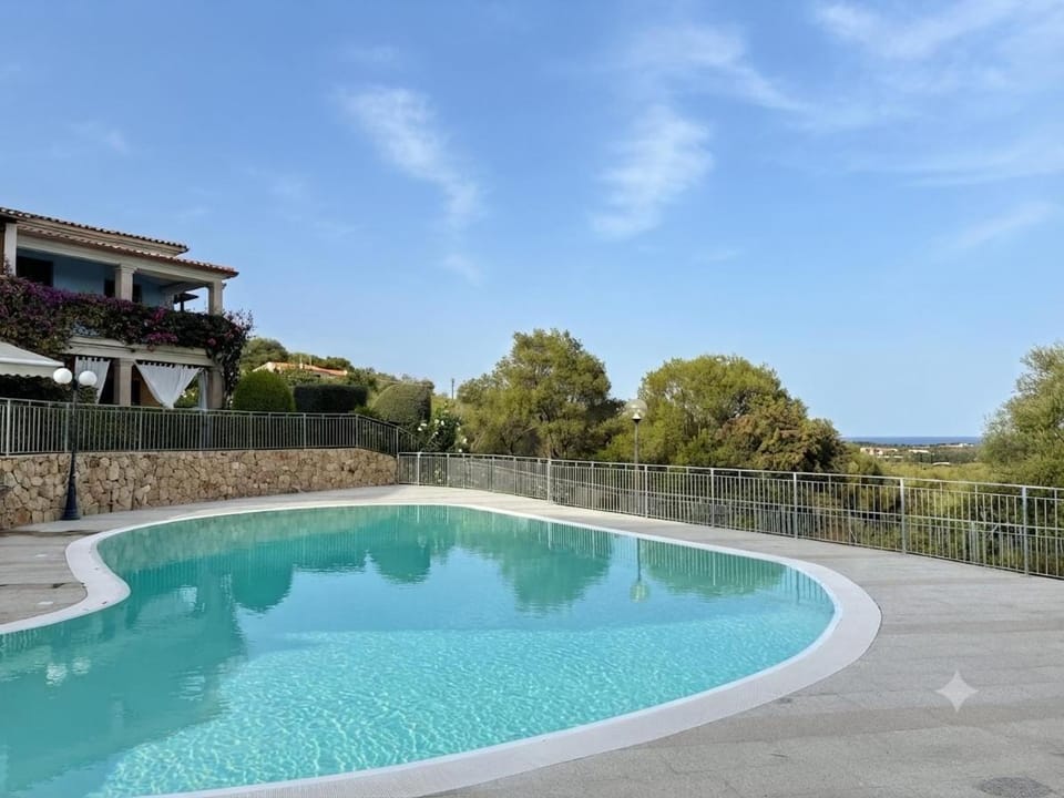 Casa Cala Sardegna Budoni Residence con Piscina House in Sardinia