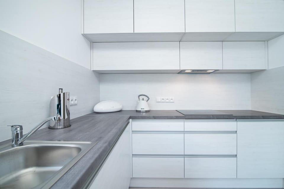 Coffee/tea facilities, Communal kitchen