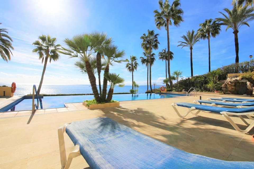 Garden, Swimming pool