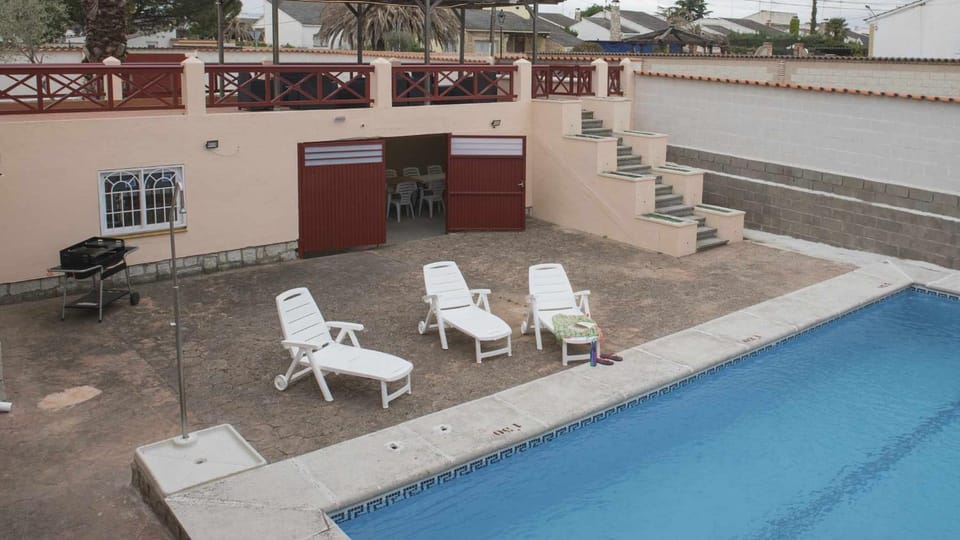 Patio, Balcony/Terrace, Pool view, Swimming pool, Swimming pool