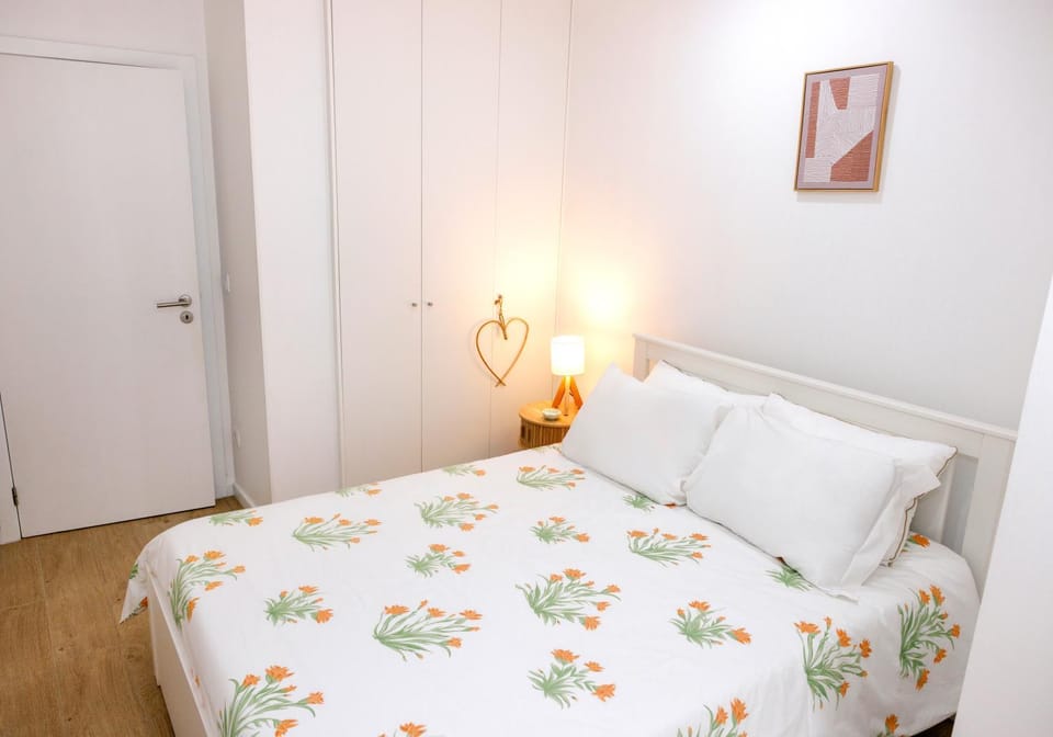 Bedroom, wardrobe