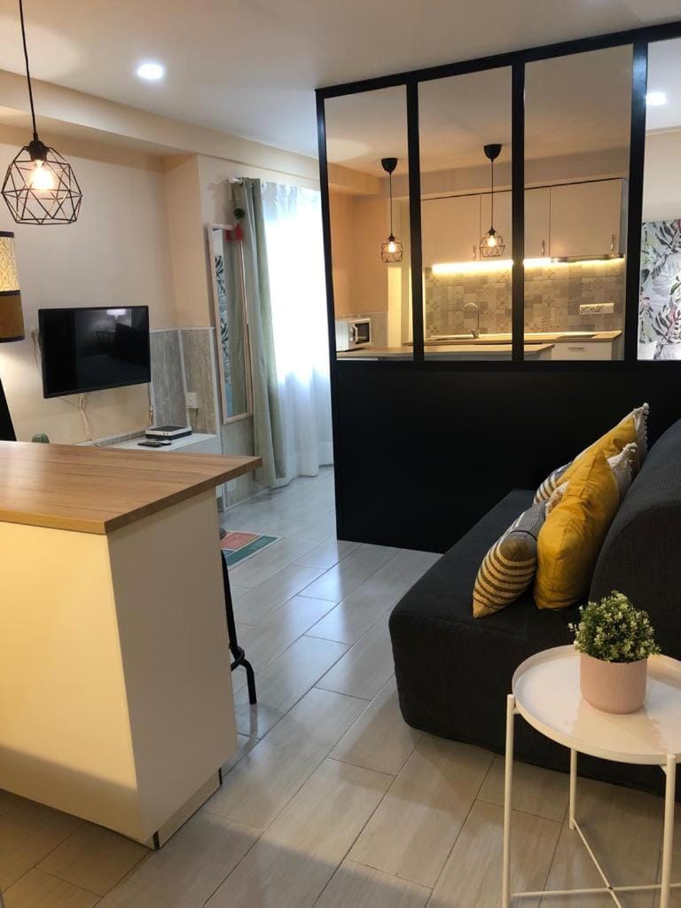 Lounge or bar