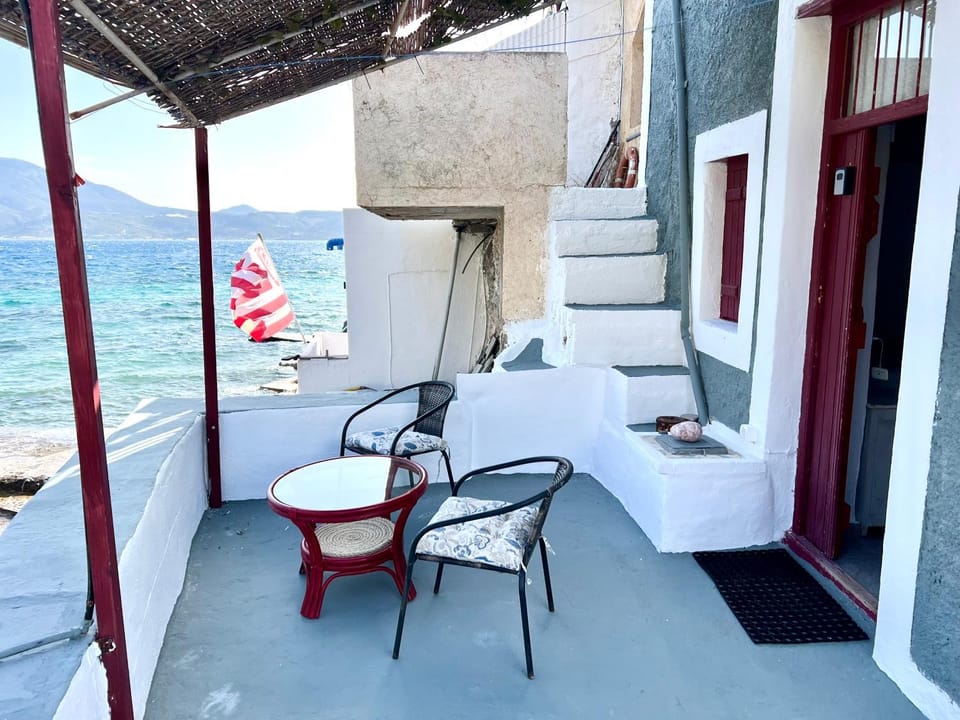 Facade/entrance, Balcony/Terrace, Balcony/Terrace, Sea view, Sea view