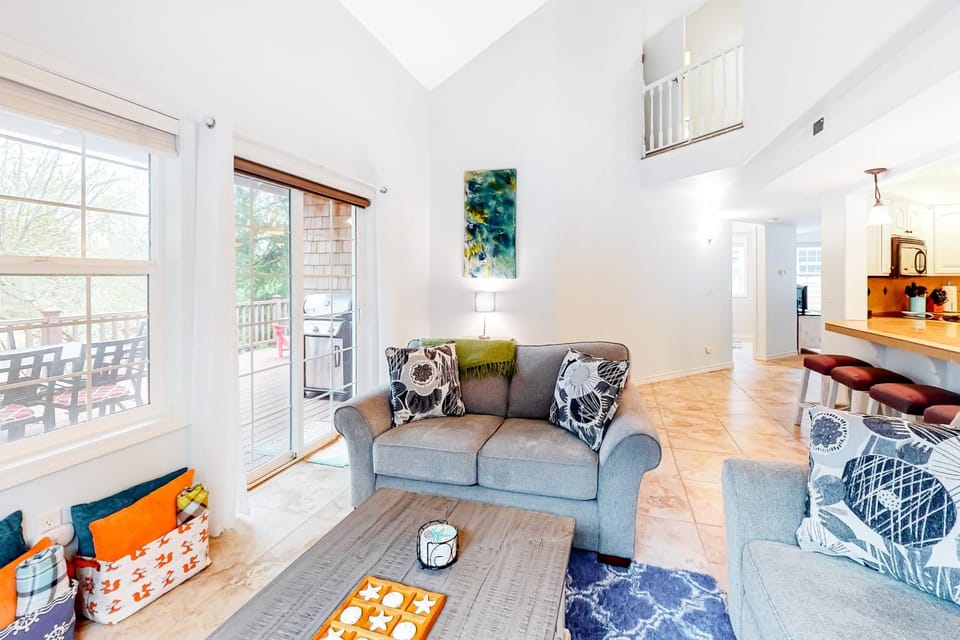 Home Away At Rockaway House in Rockaway Beach