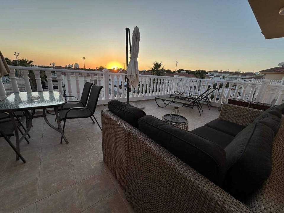 Balcony/Terrace, Seating area