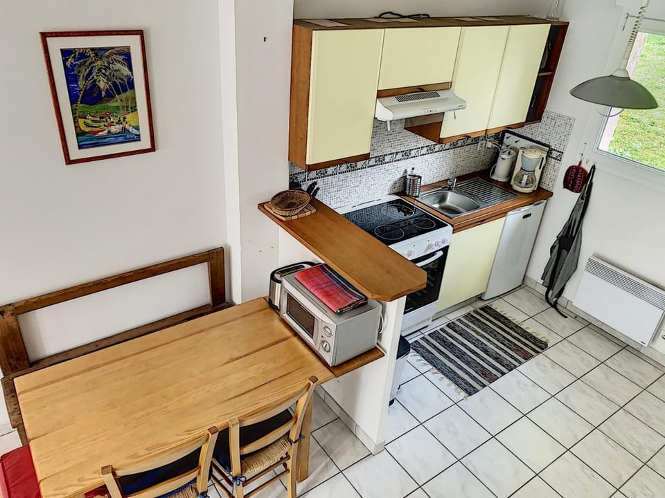 Duplex avec terrasse près de la plage et commerces - Saint-Pair-sur-Mer - FR-1-361-374 Apartment in Saint-Pair-sur-Mer