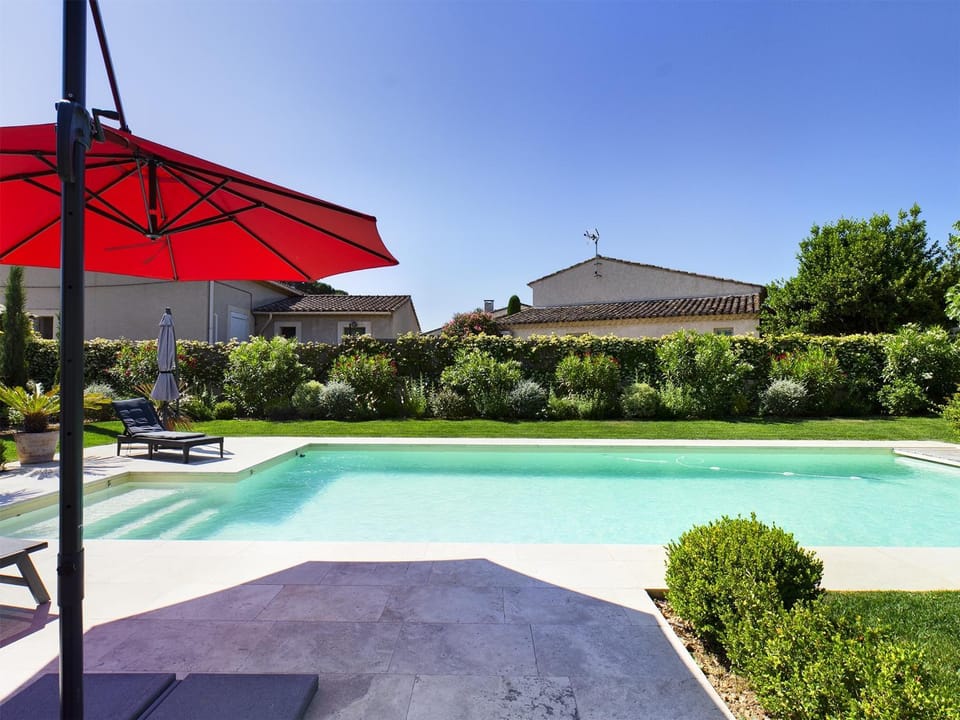 Villa rénovée à Eygalières avec piscine chauffée - FR-1-599-19 House in Provence-Alpes-Côte d'Azur