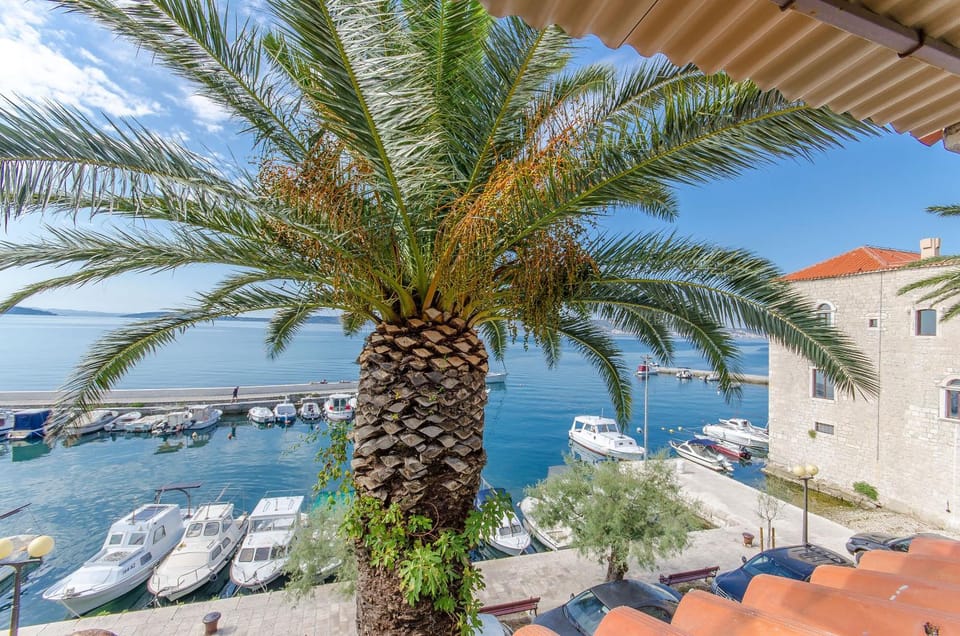 View (from property/room), Balcony/Terrace, Sea view