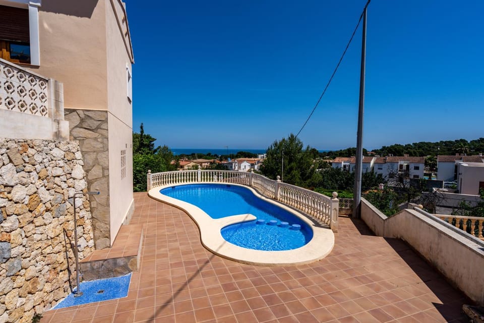 Sea view, Swimming pool