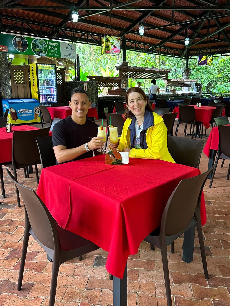 Restaurant/places to eat, Food and drinks, Food, Drinks