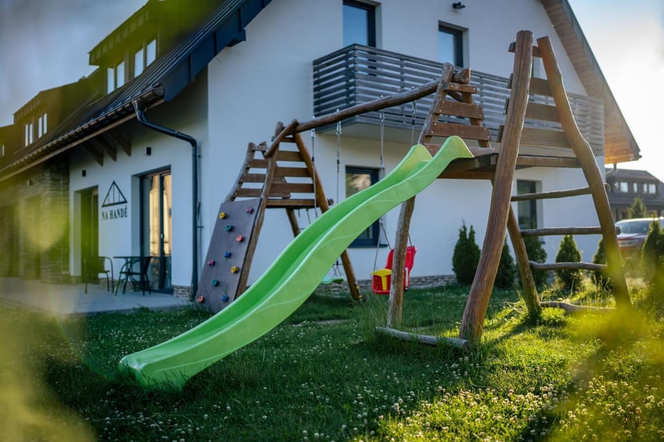 Apartmány Na handě Apartment hotel in Erzgebirgskreis