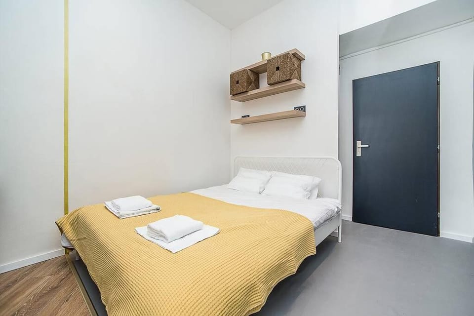Central designer studio by beautiful park & church Apartment in Prague