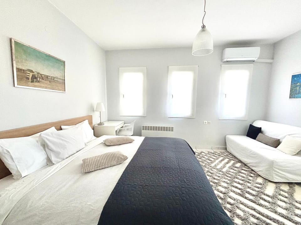 Downtown apartment Apartment in Peloponnese, Western Greece and the Ionian
