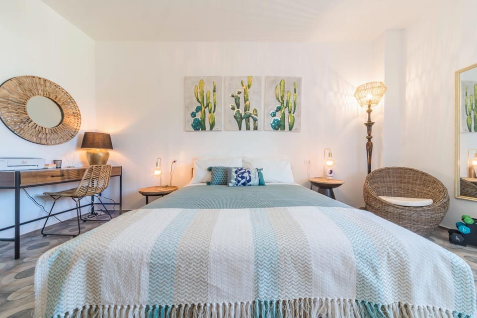 Living room, Bedroom