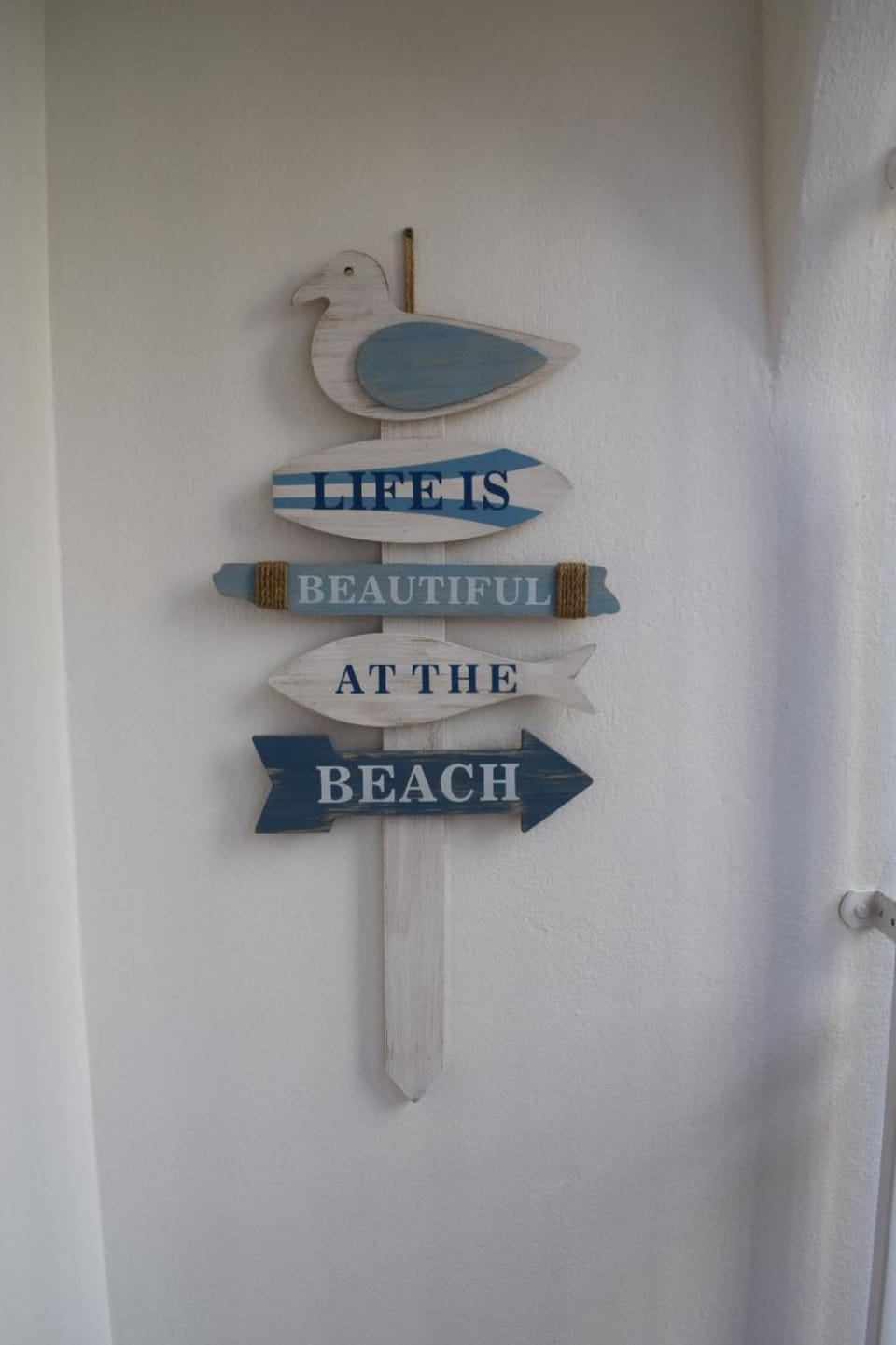 Decorative detail, Text overlay