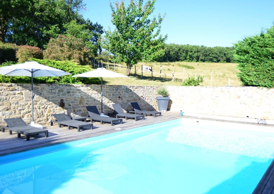Garden, Pool view, Swimming pool, Swimming pool, sunbed