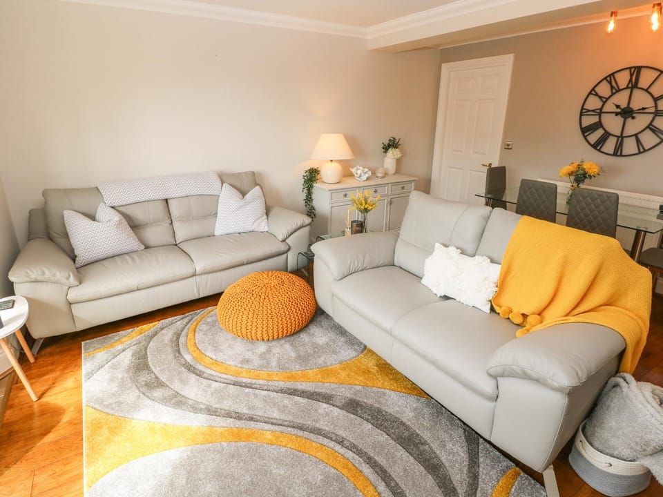 Seashells Apartment in Wales