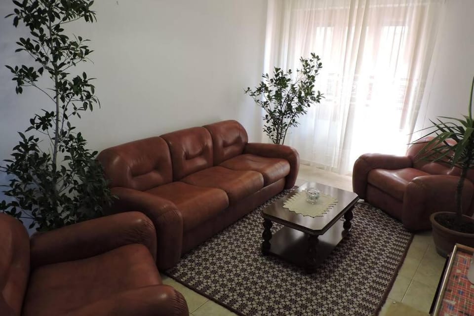CASA FIGUS Via Roma 20 Narbolia House in Sardinia