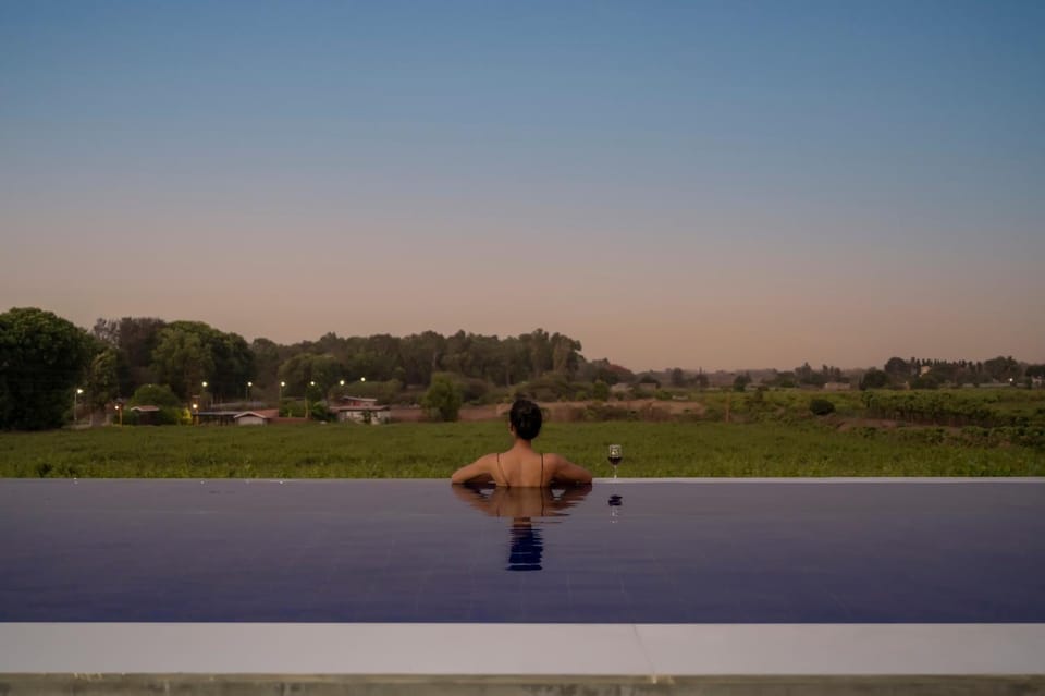 Day, Natural landscape, Pool view, Swimming pool, Swimming pool