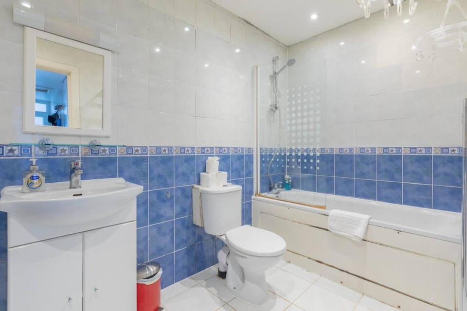 Spacious Studio Apartment in Kennington Apartment in London Borough of Southwark