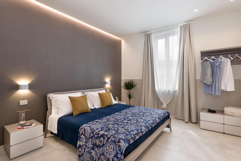 Bed, Photo of the whole room, Bedroom, wardrobe
