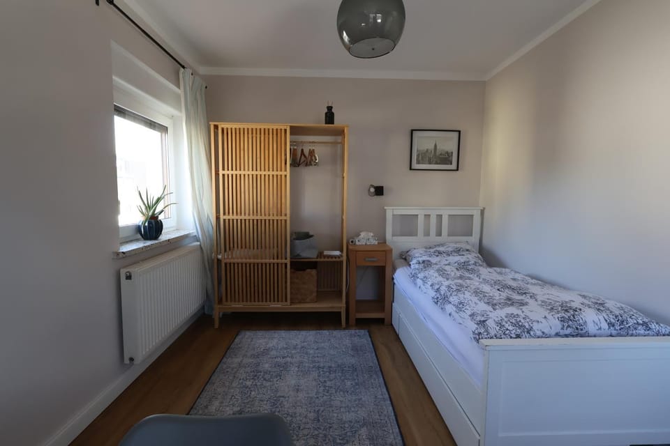 Bed, Photo of the whole room, Bedroom, wardrobe