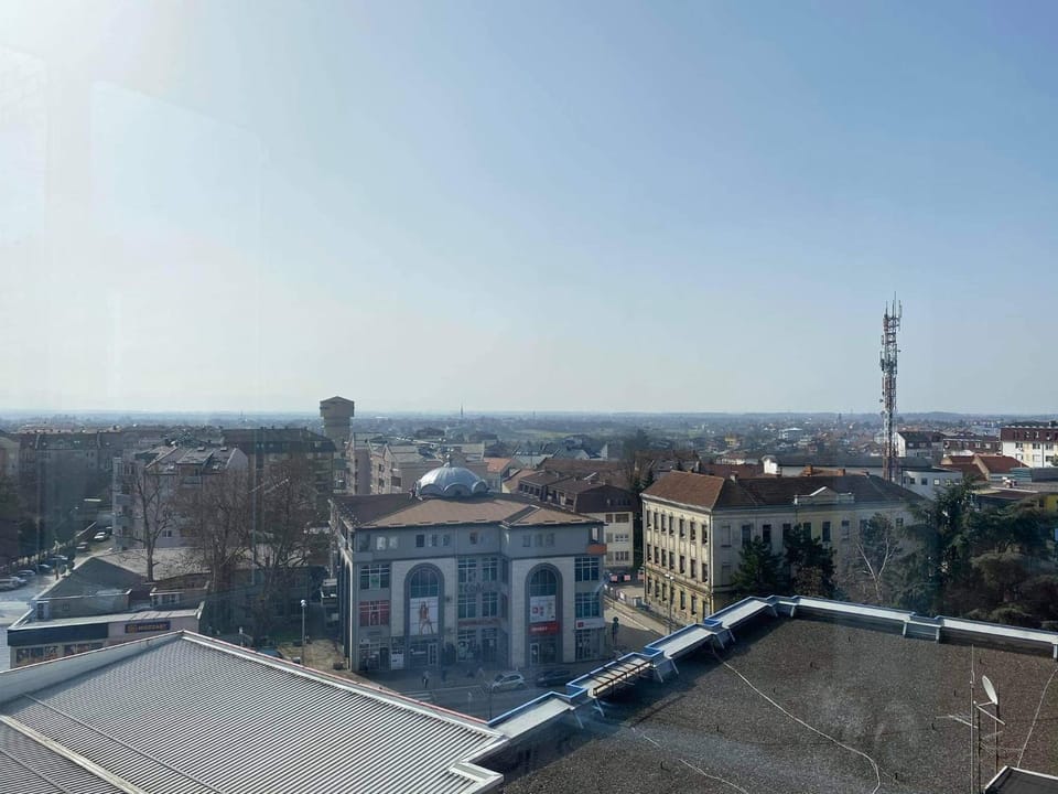 Neighbourhood, Balcony/Terrace, City view, Street view