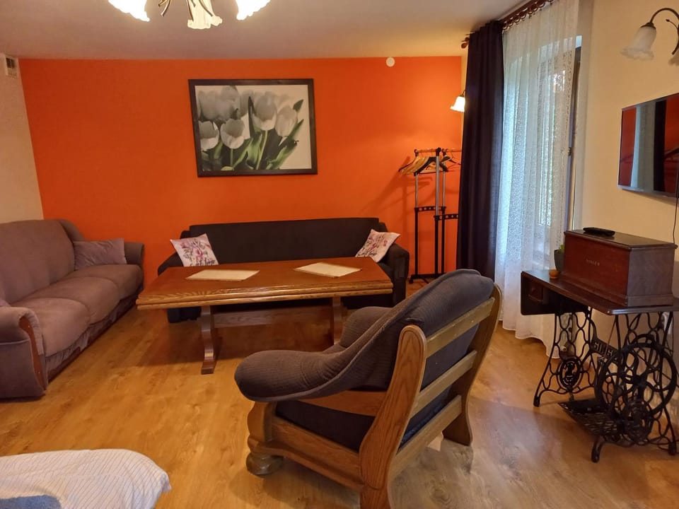 Gospodarstwo Agroturystyczne "Dom na kolonii" Farm Stay in Poland